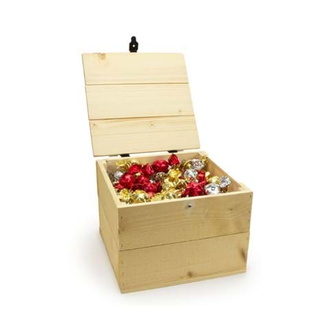 Trälåda fylld med pralinkulor, 1500 g