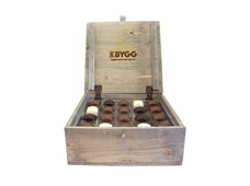 Produktbild Trälåda med praliner, 400 g