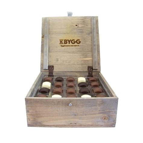 Trälåda med praliner, 400 g